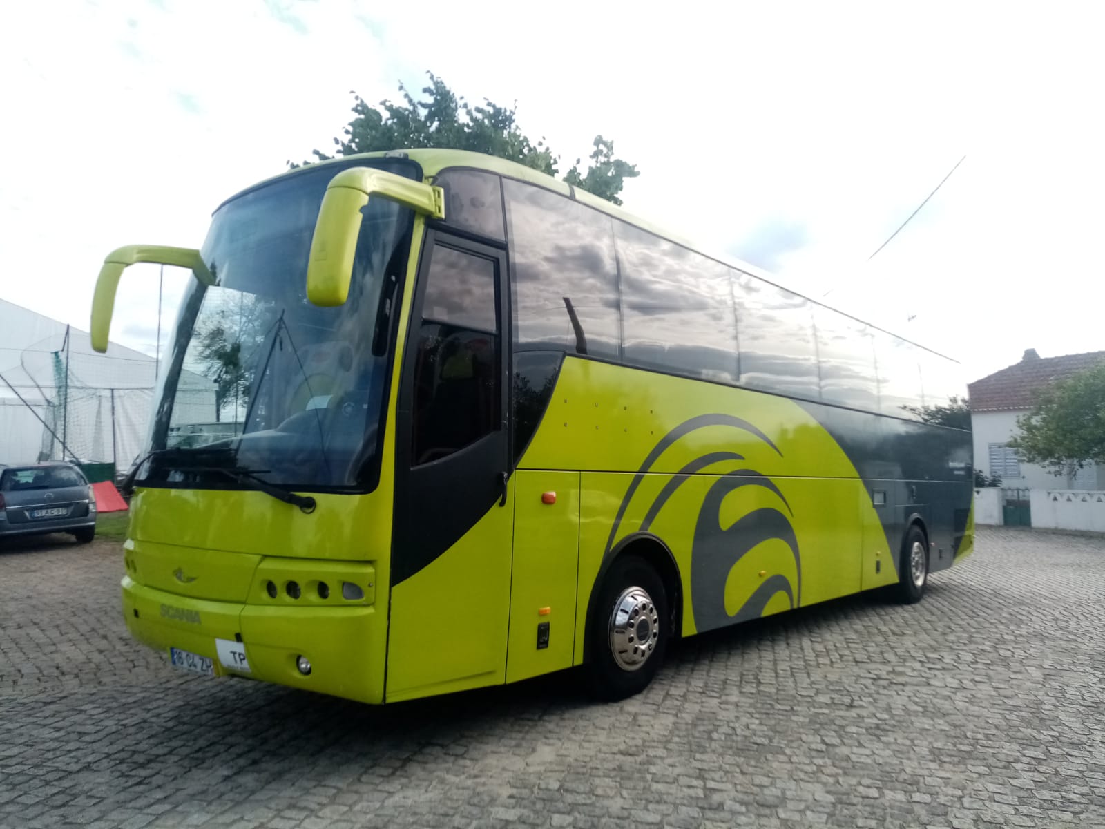 Tourist Bus
