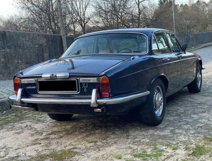 Jaguar XJ (1974 Classic)