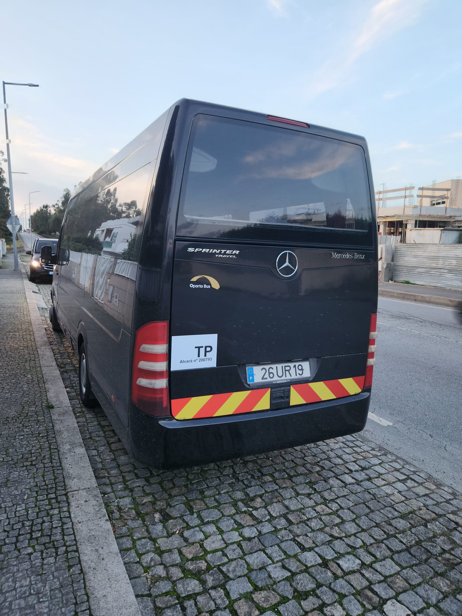 Mercedes-Benz Sprinter Minibus